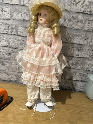 Ashley Vintage Collectible Heritage Mint Ltd.. 1988 1989 America s Doll Rare