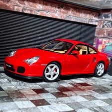 Emblem Modified 1/18 AUTOart Porsche 911 (996) Turbo 1999 Guards Red