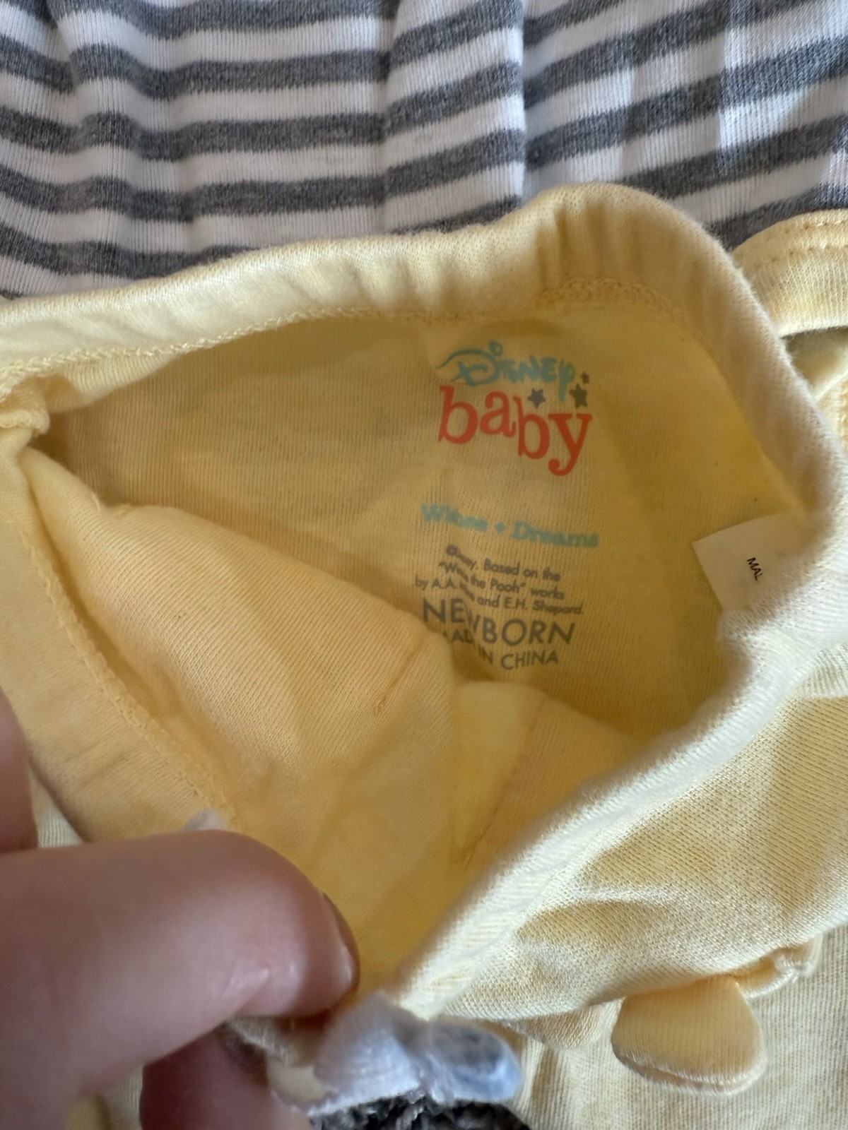 Gender Neutral Newborn Baby Clothing Lot *new except gown* 