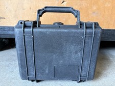 Pelican 1150 Protector Case  9.44 x 7.80 x 4.29 in  Black