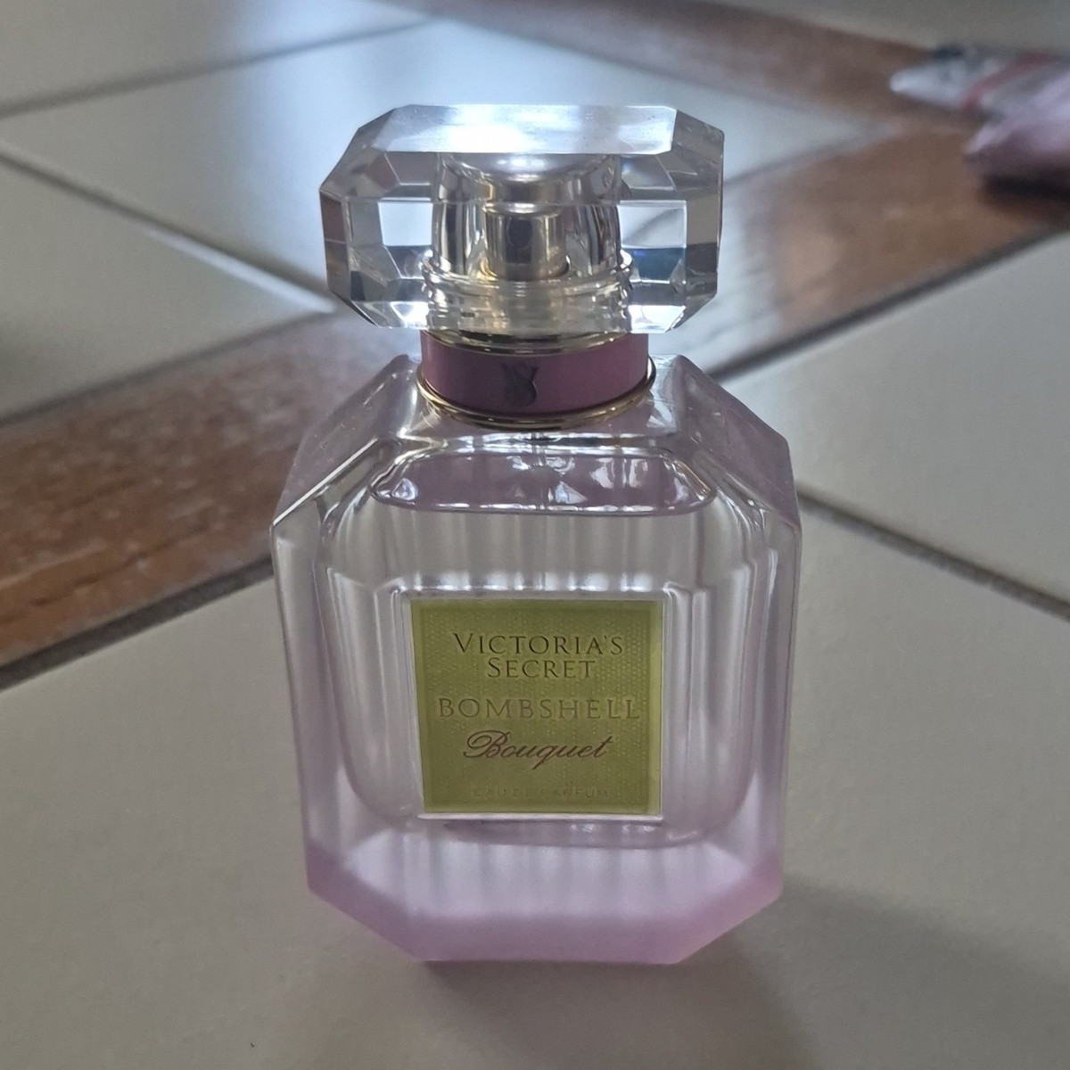 Victoria's Secret Bombshell Bouquet Eau de Parfum Spray 1.7 fl oz Regular Size