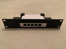 10 Zoll Rackmount Panel für Ubiquiti USW-Fle...