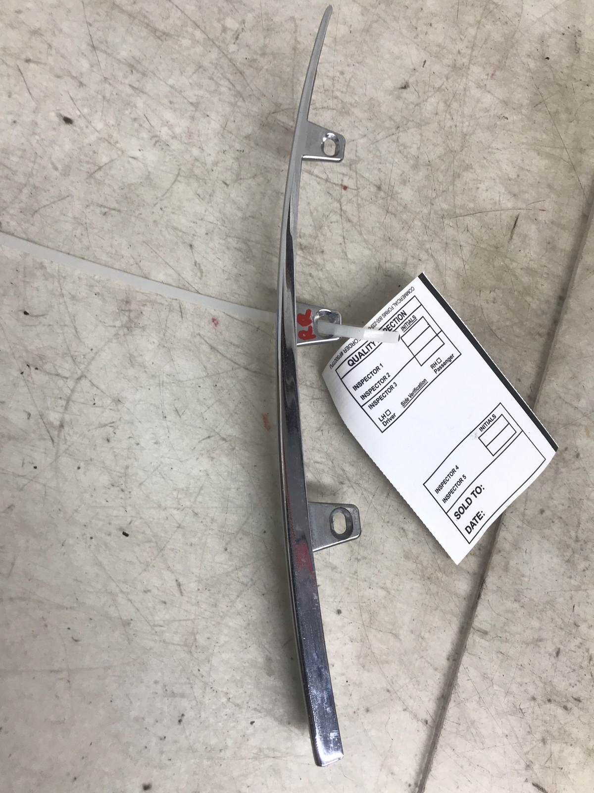 ASTON MARTIN RAPIDE RIGHT REAR TAILIGHT DECKLID FINISH CHROME TRIM AD4313555 OEM