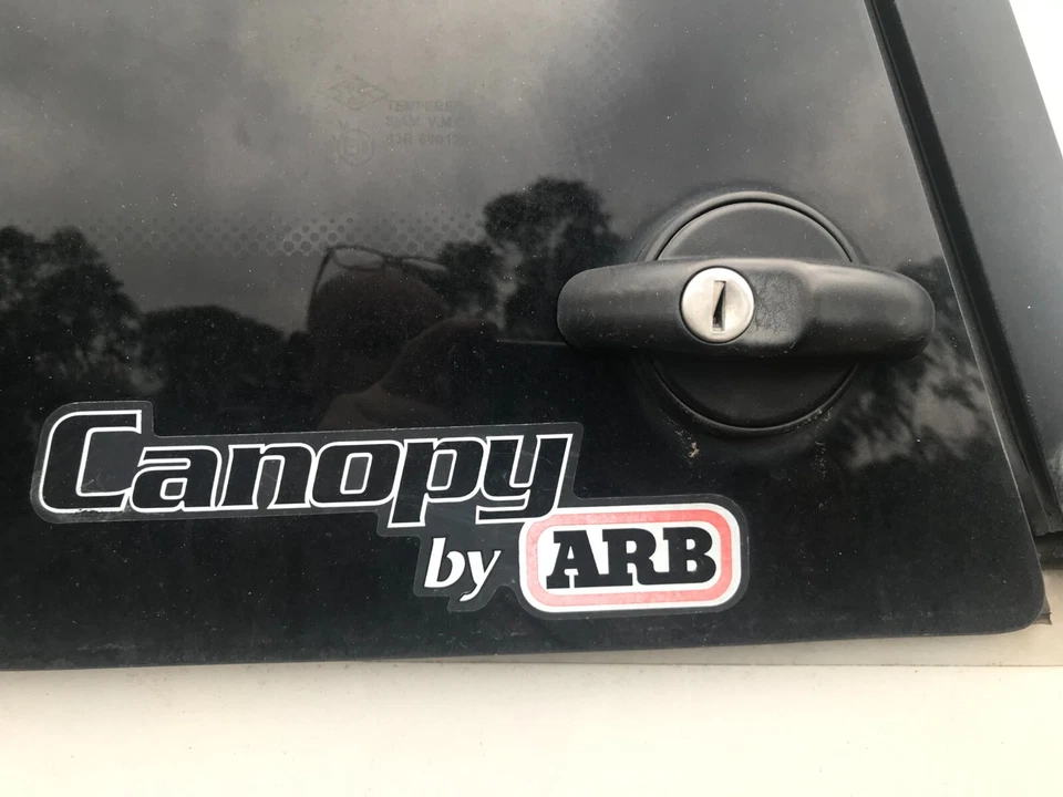 2 x Classic ARB D Handle Canopy Side or Rear Lift Up Glass Window Hardtop Locks - image 2 of 4