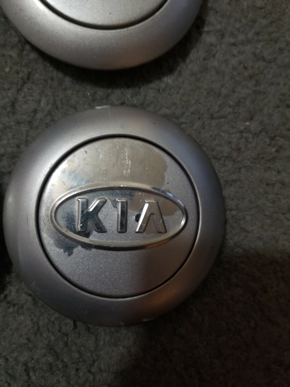20062012 Kia Sedona Wheel Center Cap Hubcap Hub Cap 529604D100 OEM set of 4 eBay
