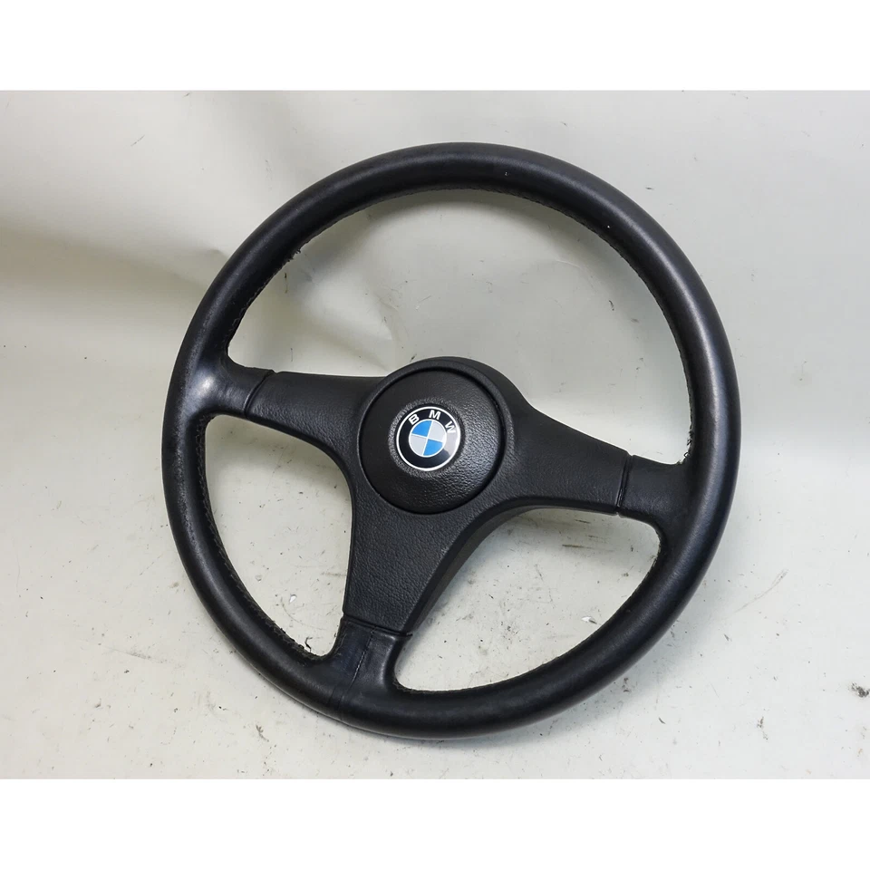 Volante deportivo de cuero 385 mm OEM 84-93 BMW E30 serie 3 E28 E24 dañado Foto 3 de 4