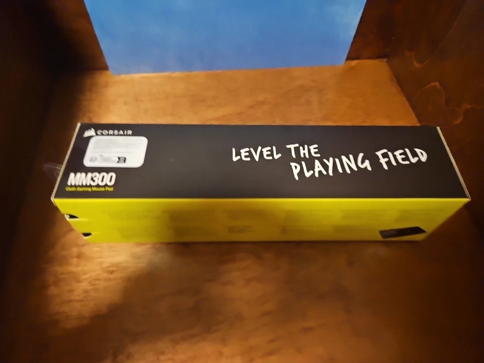 Corsair CH-9000106-WW MM300 Anti-Fray Cloth Gaming Mouse Pad, Medium - Image 4 of 4