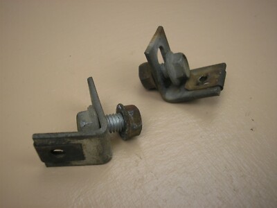 FMC Bolens G11XL Tractor Side Panel Retainer Clips