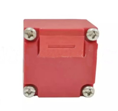 QTY:1 System Safety Door Switch/Latch Head D4NL-1DFA-BS