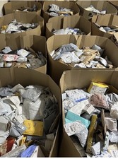 Random Item Unclaimed & Overstock Returned Mail Mystery bundle Read Description