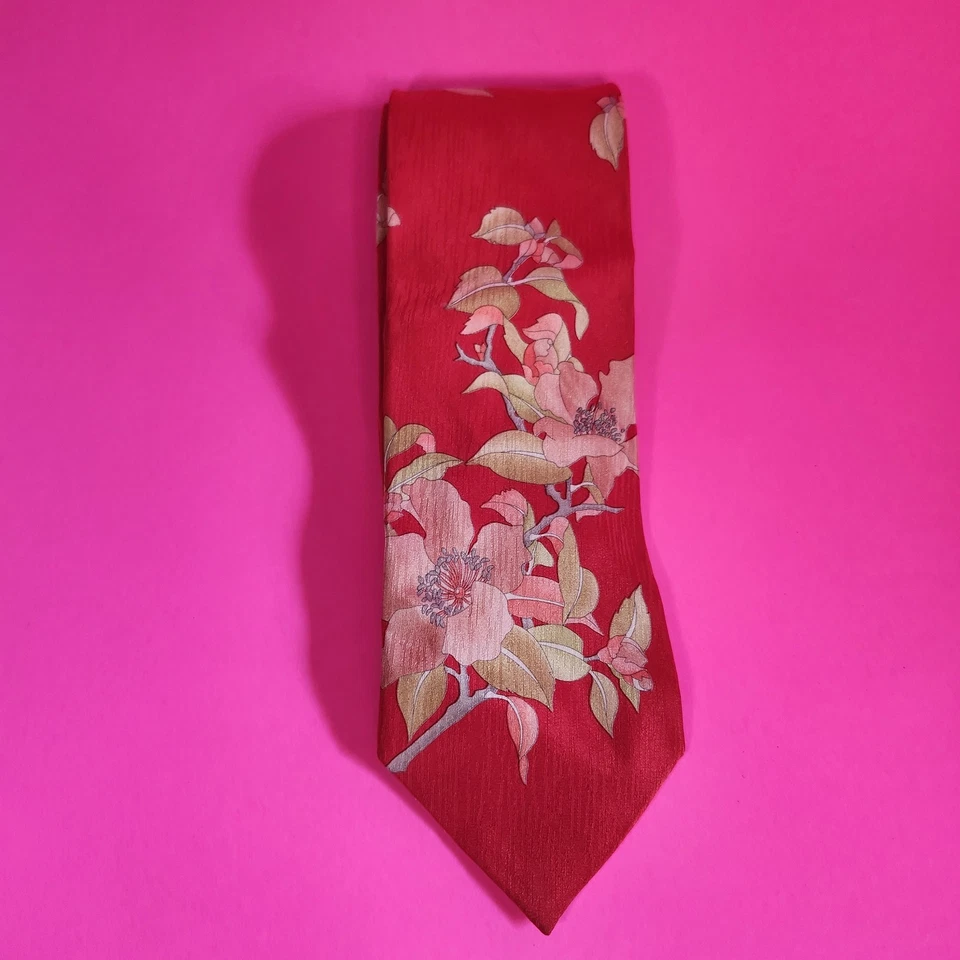 Corbata vintage años 70 LEONARD PARIS seda rojo melocotón estampado floral ITALIA rama de madera de perro Foto 2 de 4