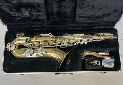BUNDY II By THE SELMER CO. U.S.A. TENOR SAXOPHONE + MPIECE + CASE + EXTRAS!
