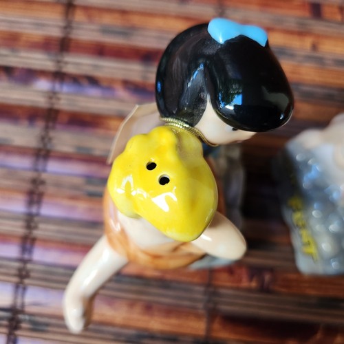 The Flintstones Fred & Wilma - Barney & Betty shaker sale e pepe magnetico - Foto 14 di 14