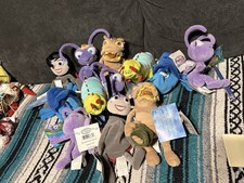 A Bugs Life Mini Bean Bag Plush Set (12) Disney Store VTG   Heimlick Atta Ptflea