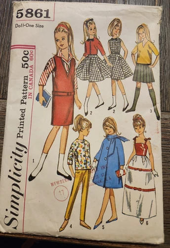 Vintage 1964 SIMPLICITY Pattern 5861 Wardrobe 9" Dolls Skipper Size Doll. Uncut 