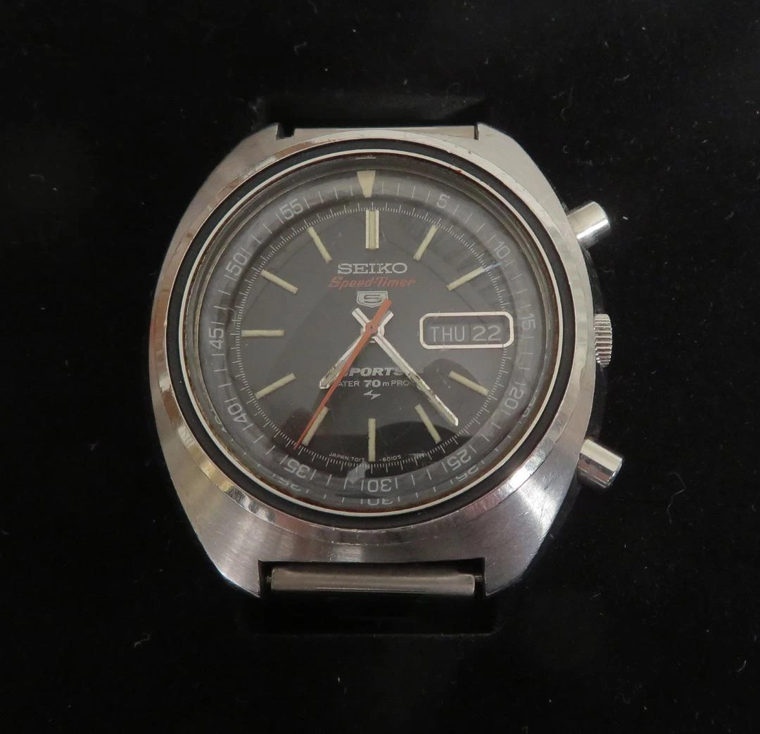 Seiko 5 cheap sports quartz