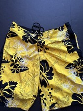 MOSSIMO Mens Swimwear Board Shorts 34