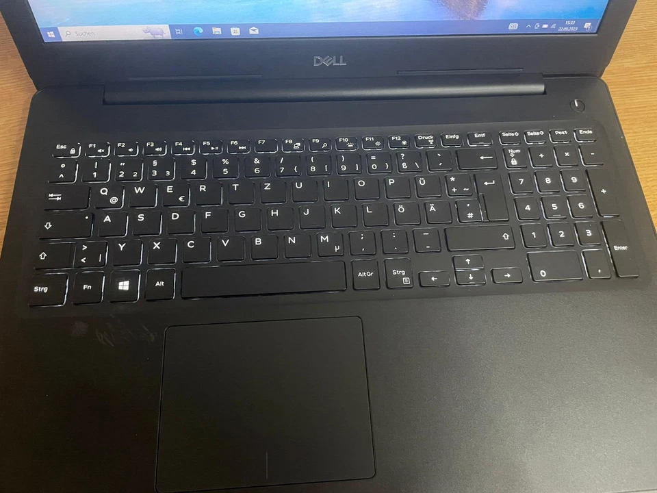 Dell Latitude 3590 Intel i5 7200u 2x2,1GHz 8GB 256SSD 15,6"FHD DE-TASTATUR WIN10 - Bild 4 von 4