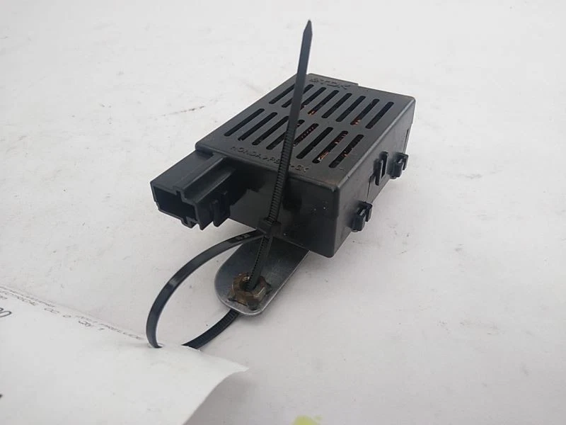 HONDA PRELUDE Rear Defroster Relay Fits 1997 1998 1999 2000 2001 - Image 4 of 4