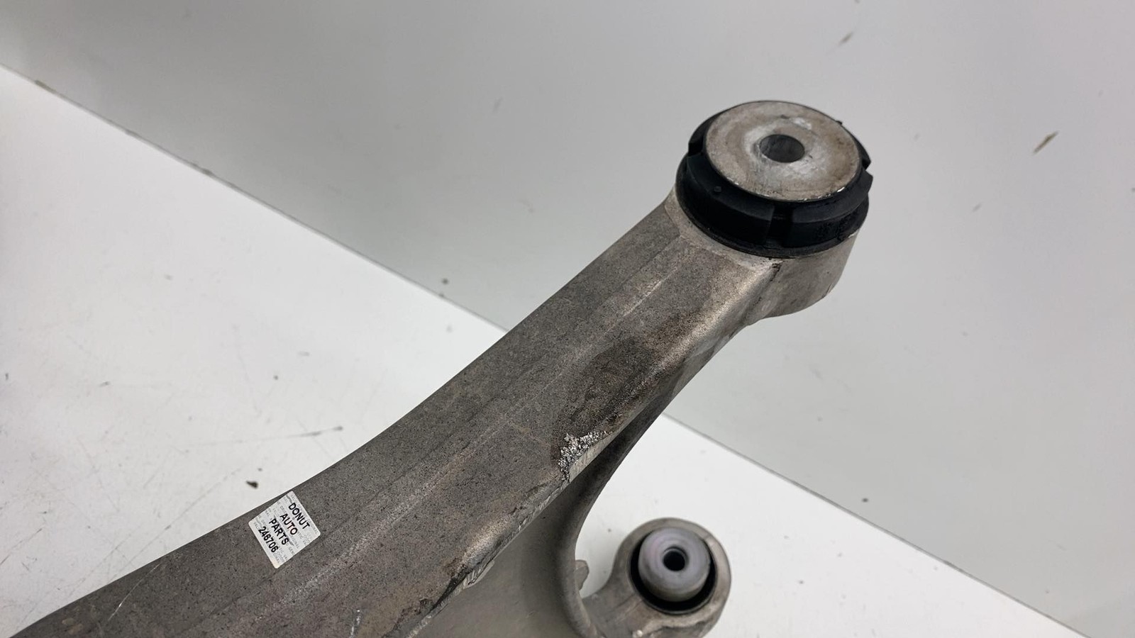 ⭕ 2014-2020 Maserati Ghibli Front Left Side Spindle Knuckle w/ Control Arm RWD