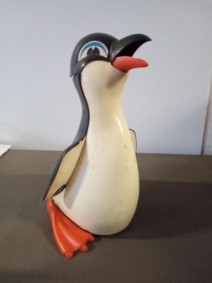 Vintage 1969 ~ TRICKY PETER PENQUIN By Remco Industries ~ #trl7