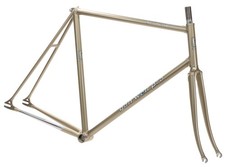Ganwell ゴールド ピストフレーム NJS #005 s-l225.jpg