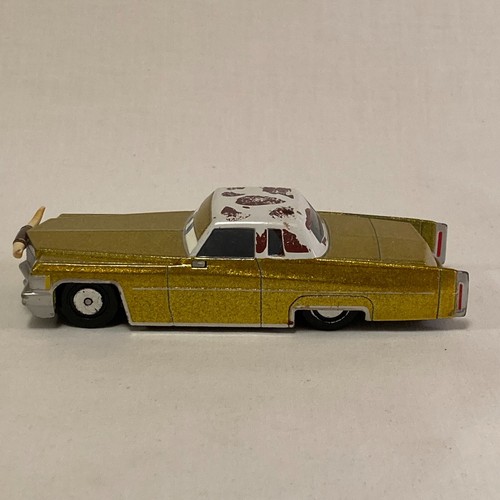 Disney Pixar Cars Tex Dinoco Metal Gold Cadillac Cow Hide Bull Horns 5" - Picture 4 of 7
