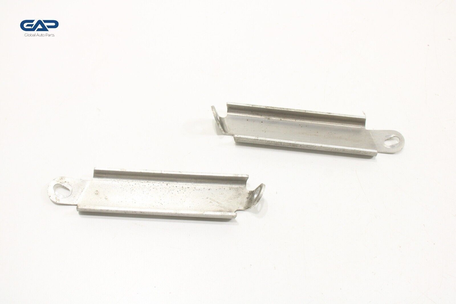 2010-19 ASTON MARTIN RAPIDE FRONT REINFORCEMENT SUPPORT MOUNT BRACKET OEM -SET-