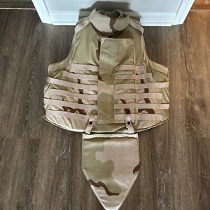 Ballistic Vest w/ Soft Armor inserts Desert Camouflage.Size X Large.New