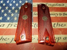 Pachmayr Rosewood Diamond Renegade Wood Laminate Grip - 00440