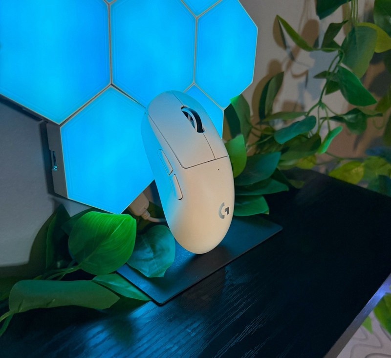 Logitech PRO X SUPERLIGHT Wireless Gaming Mouse - White