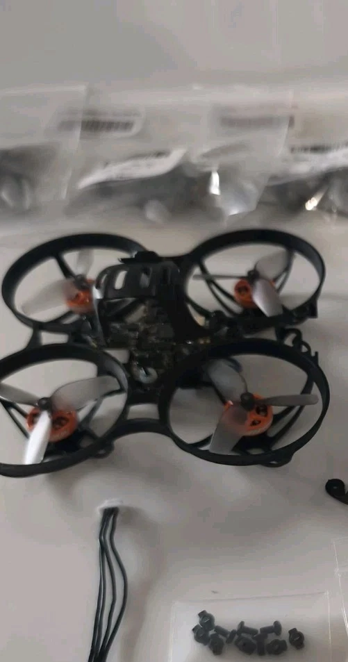 BetaFPV Meteor65 Pro 1S Brushless Whoop–DJI O4 Camera Top Custom Build! Drohne - Bild 2 von 4