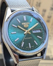 Rare vintage Seiko 5 automatic day date movement number 6309A japan made men's w