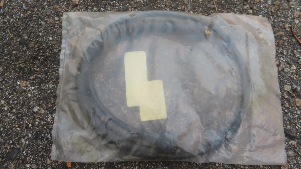 Volvo 240 242 244 245 1976-1980 bobina de encendido cable 1276631 motor 2.1 Foto 4 de 4