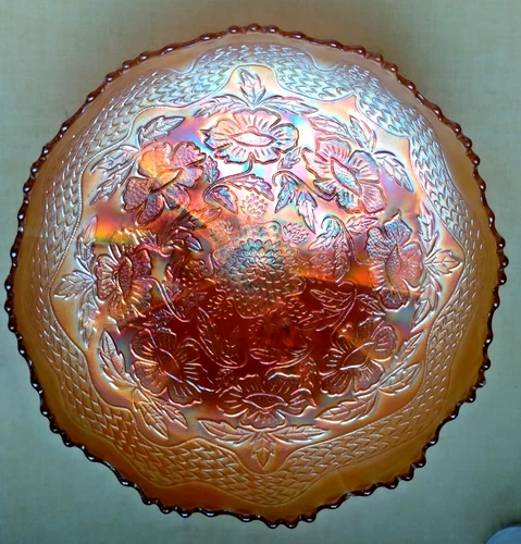 FENTON 10" MARIGOLD ICE CREAM SHAPE  TWO FLOWERS BOWL-VERY NICE--B 3