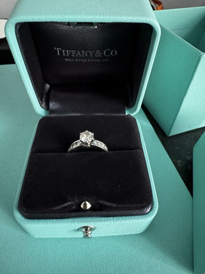Tiffany & Co. Platin Diamant Verlobungsring 0,70 ct Neupreis 11,000 
