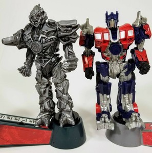 transformers robot fighters