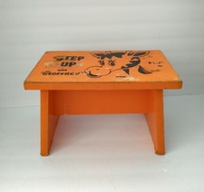 Vintage Toys R Us Geoffrey Giraffe Step Up Wood Step Stool Orange