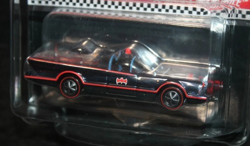 2021 Hot Wheels RLC Exclusive Neo-Classic 1966 TV Series Batmobile - Picture 5 of 13