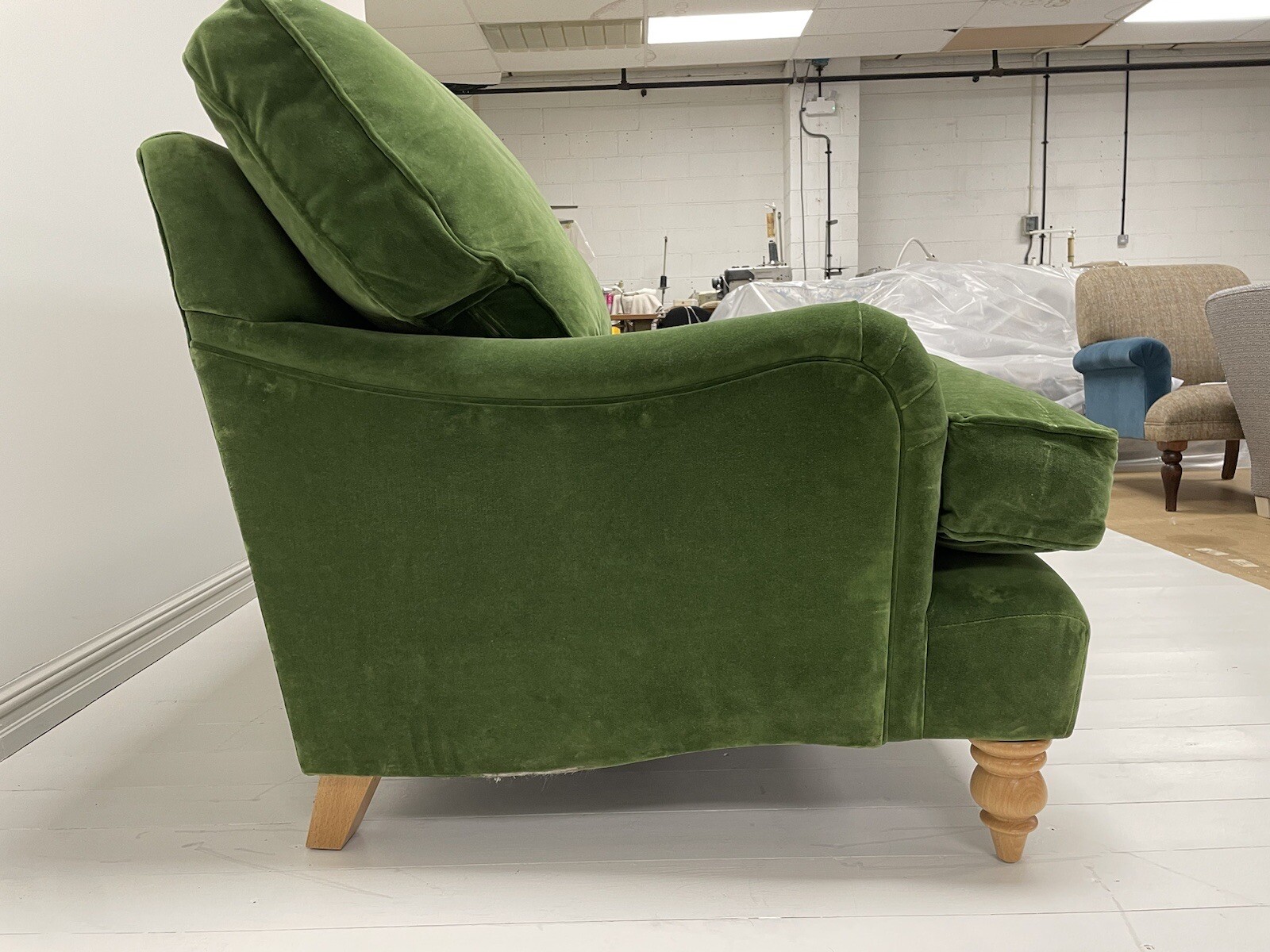 Cotswold Company Morris 4 Seater Sofa in Green Velvet eBay