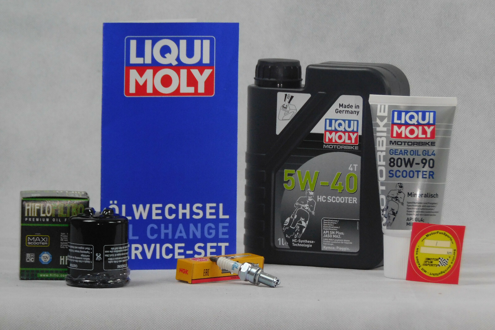 Maintenance Set Piaggio X8 200 Oil Filter Spark Plug Service Oil Change