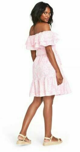 Lisa Marie Fernandez Target Floral Print Off the Shoulder Pink