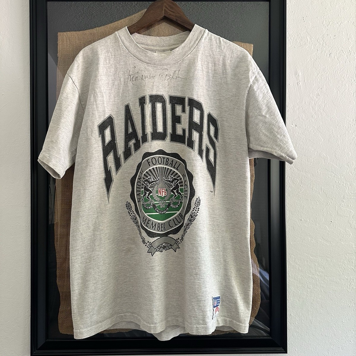 Vintage 90s Raiders Nutmeg Mills T Shirt Size XL Autographed 