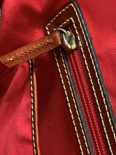 Dooney Bourke Umhängetasche Elephant grau Reißverschluss mit Registrierungskarte - Bild 20 von 24
