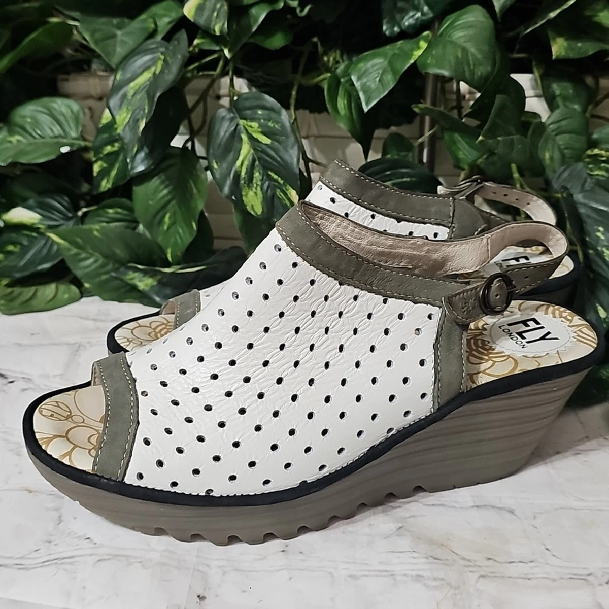Women FLY London Olive Suede Loafers with Leather Trim Shoe Size EU 40 US 9-9.5 main image 0
