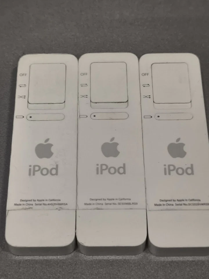 Menge Of 3 Apple iPod A1112 - Ungeprüft - Bild 3 von 4