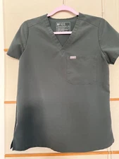Figs Women’s ARMY GREEN Scrub Top V-neck Technical Collection Size XS EUC