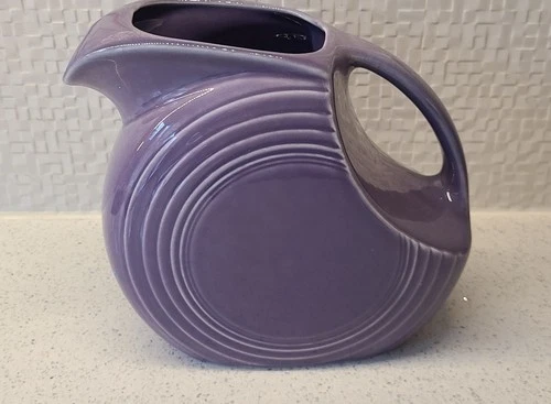 Vintage P86 Homer Laughlin Fiestaware Lilac Large Disc Wayer Pitcher, Excellent