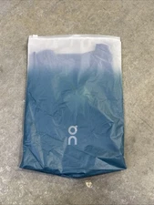 Women’s On Cloud Athletic Top Denim Color Short Sleeve Size:  M