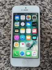 Apple iPhone 5 16GB Silver/White 8MP GSM iOS A1429 MD657LL/A